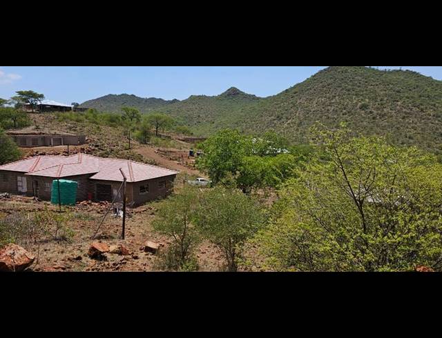 LAND FOR SALE IN TSHIROLWE